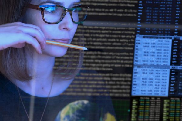 Networks That Think: AI and Zero Trust in the Age of Complexity 